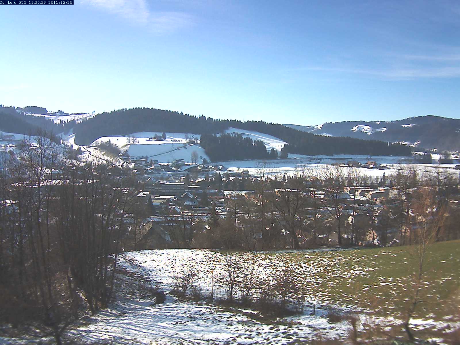 Webcam-Bild: Aussicht vom Dorfberg in Langnau 20111226-120600