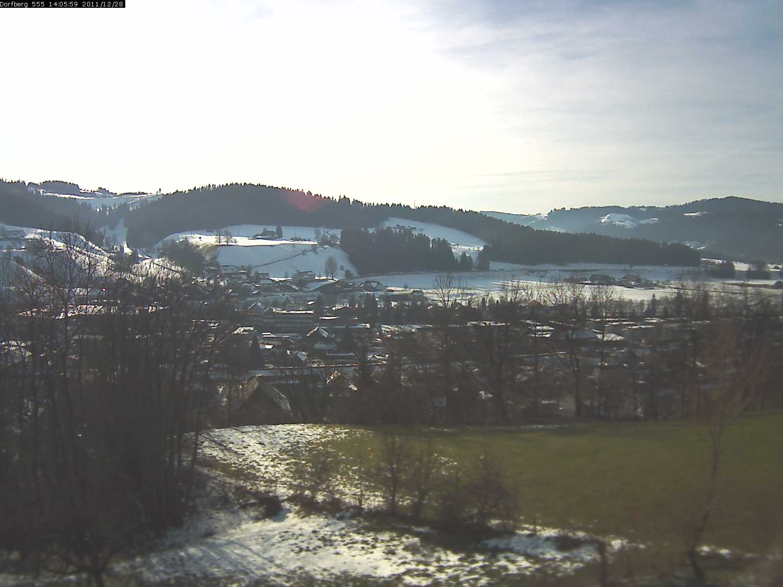 Webcam-Bild: Aussicht vom Dorfberg in Langnau 20111228-140600
