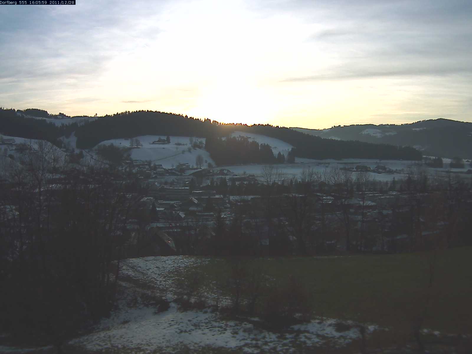 Webcam-Bild: Aussicht vom Dorfberg in Langnau 20111228-160600