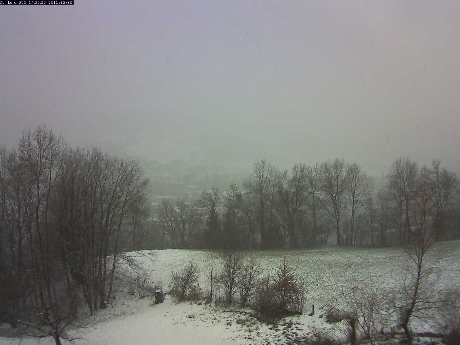 Webcam-Bild: Aussicht vom Dorfberg in Langnau 20111230-140600