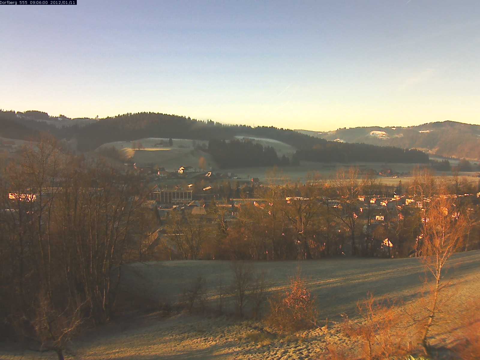 Webcam-Bild: Aussicht vom Dorfberg in Langnau 20120111-090600