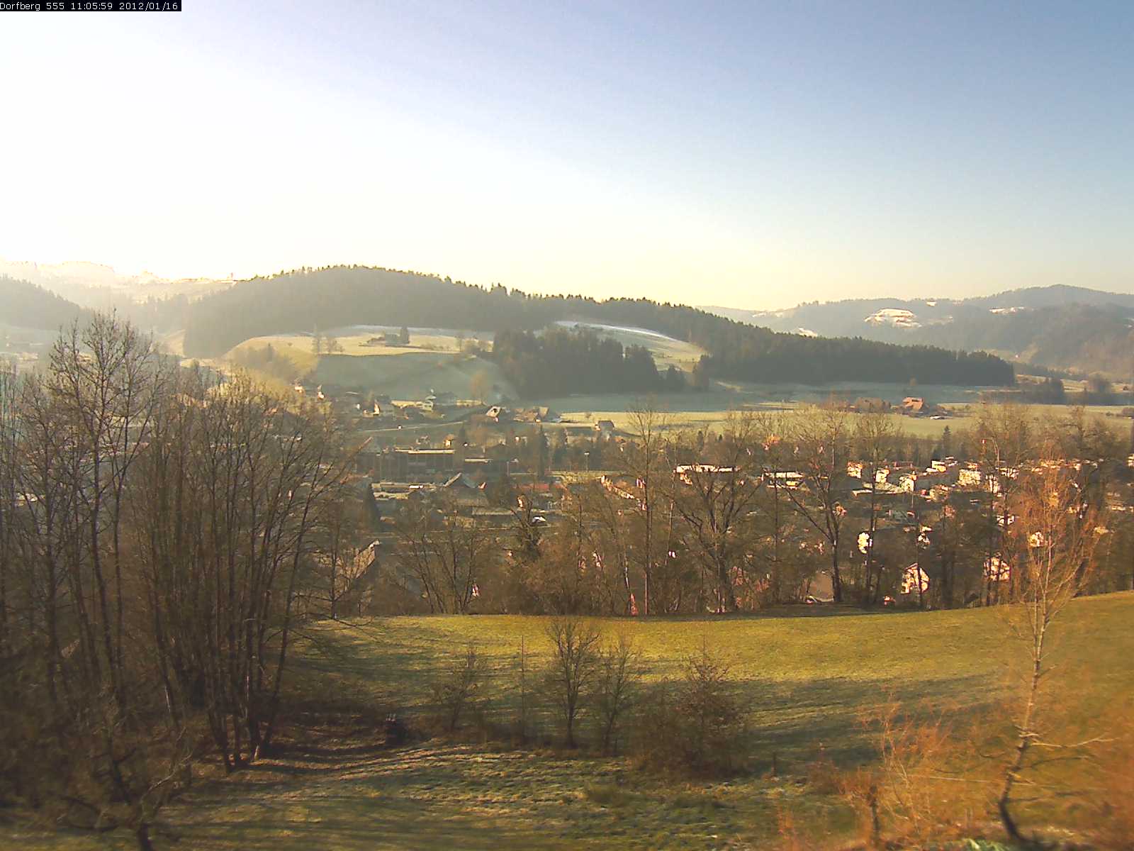 Webcam-Bild: Aussicht vom Dorfberg in Langnau 20120116-110600