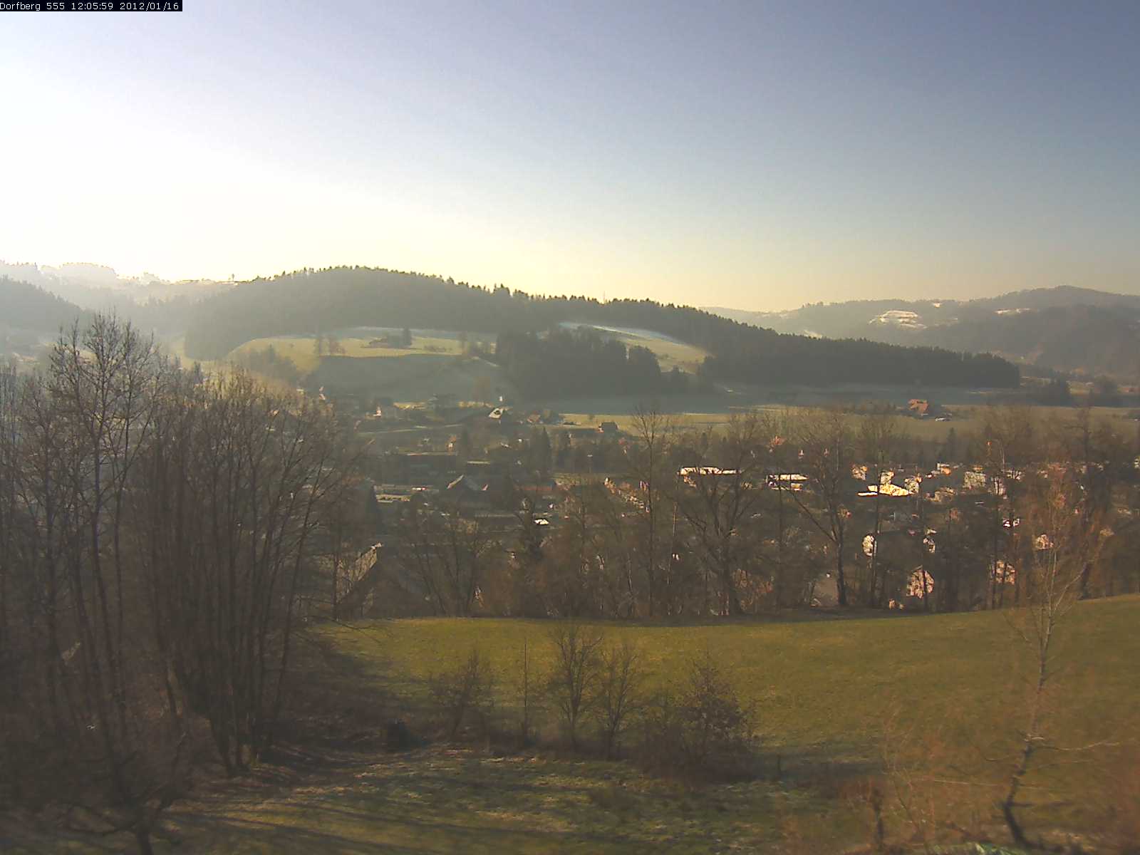 Webcam-Bild: Aussicht vom Dorfberg in Langnau 20120116-120600