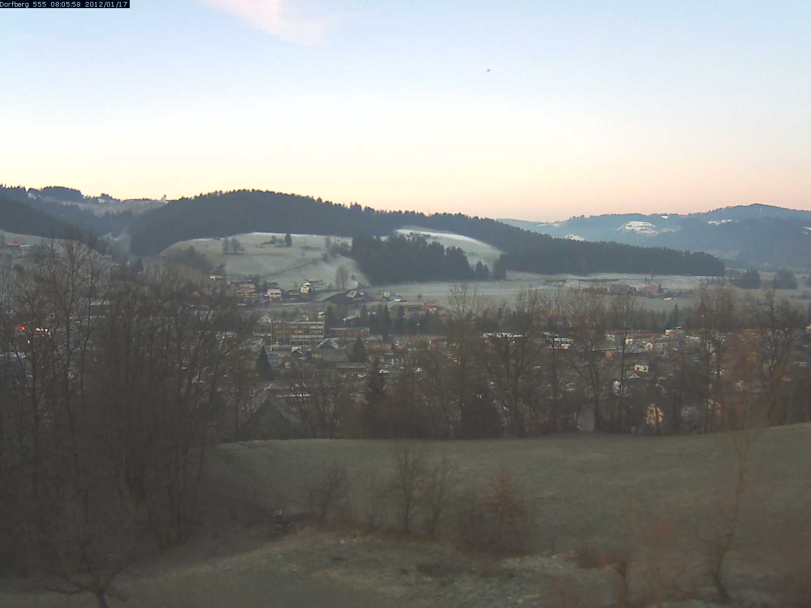 Webcam-Bild: Aussicht vom Dorfberg in Langnau 20120117-080600