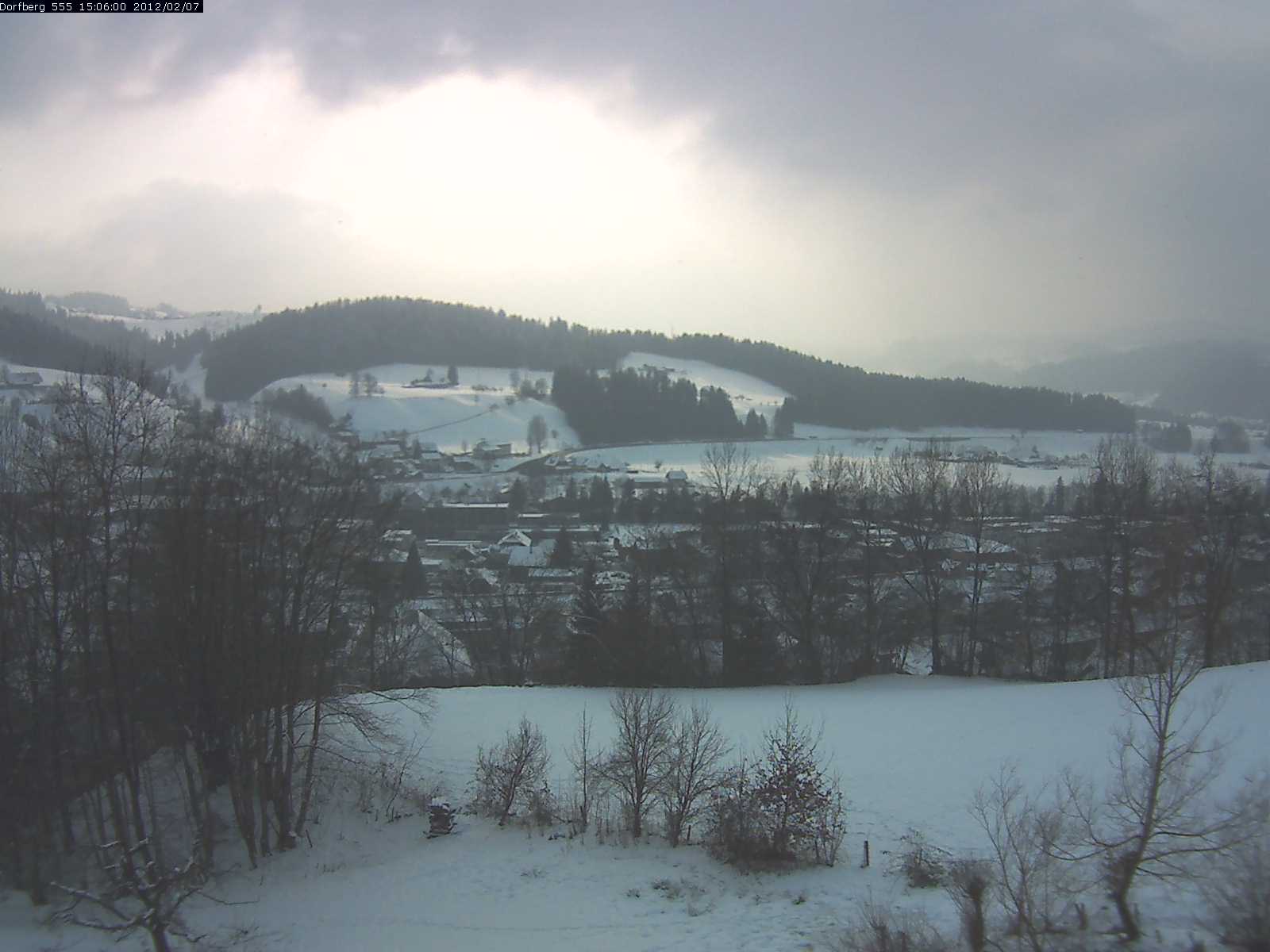 Webcam-Bild: Aussicht vom Dorfberg in Langnau 20120207-150600