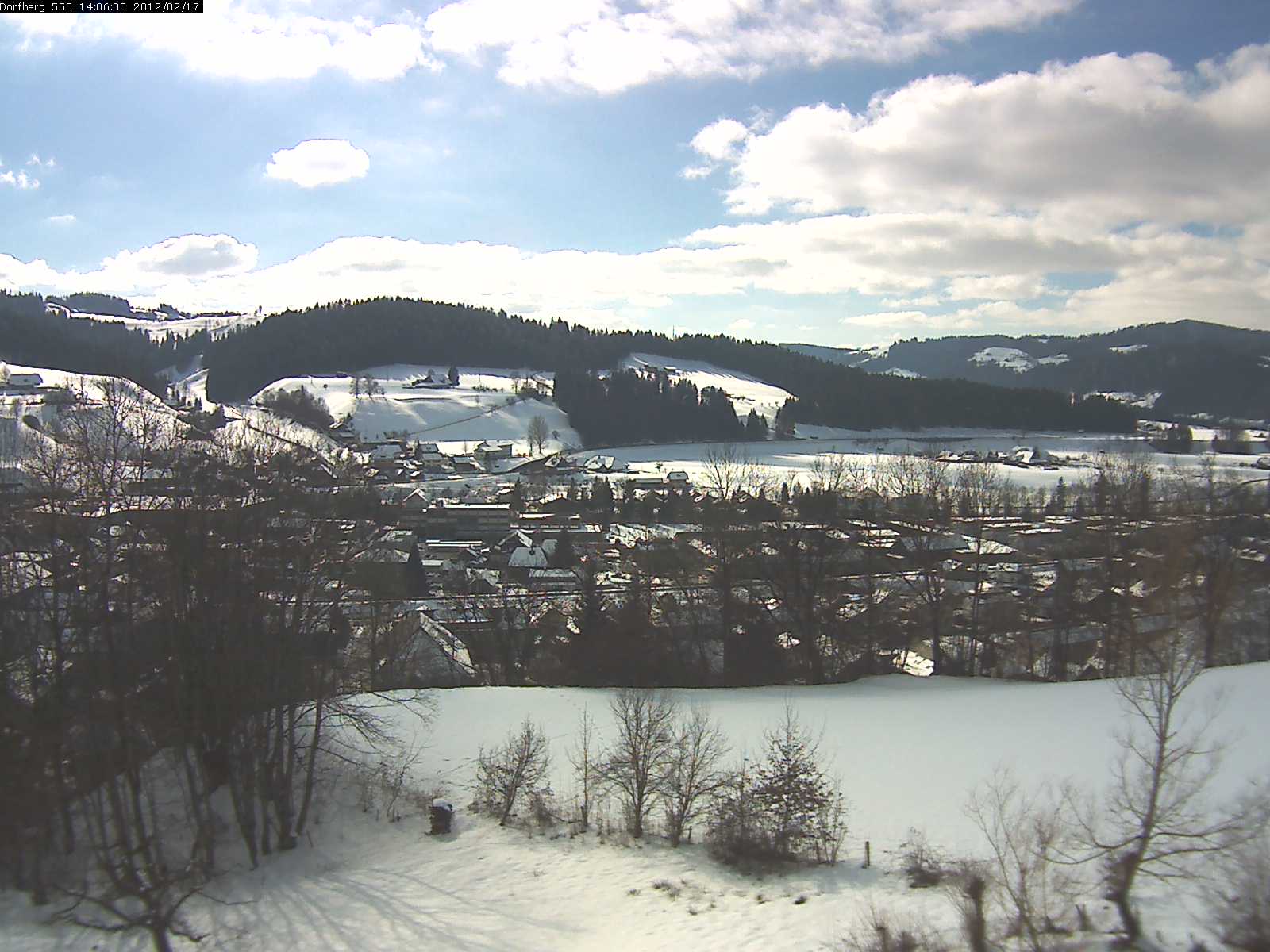 Webcam-Bild: Aussicht vom Dorfberg in Langnau 20120217-140600
