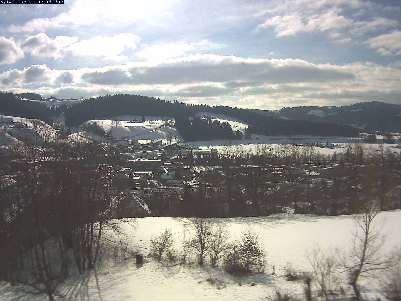 Webcam-Bild: Aussicht vom Dorfberg in Langnau 20120217-150600
