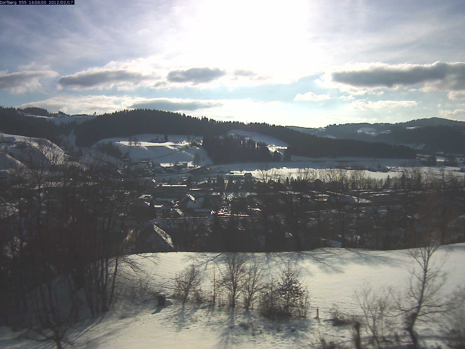 Webcam-Bild: Aussicht vom Dorfberg in Langnau 20120217-160600