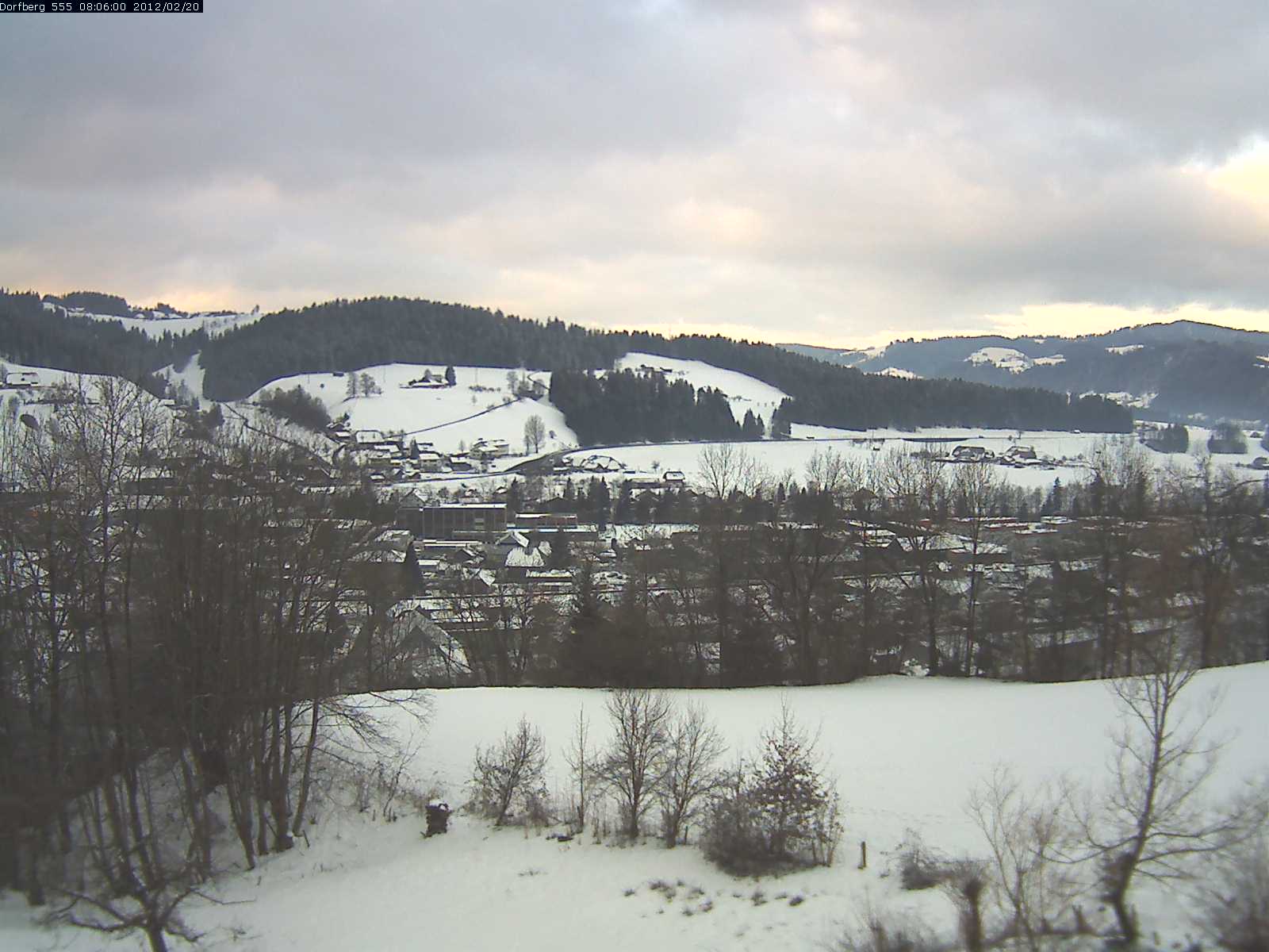 Webcam-Bild: Aussicht vom Dorfberg in Langnau 20120220-080600