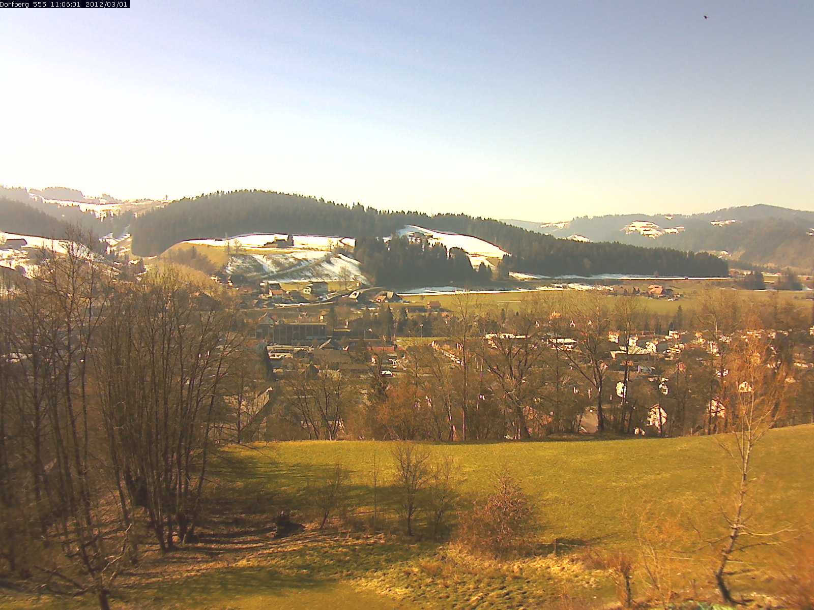 Webcam-Bild: Aussicht vom Dorfberg in Langnau 20120301-110600