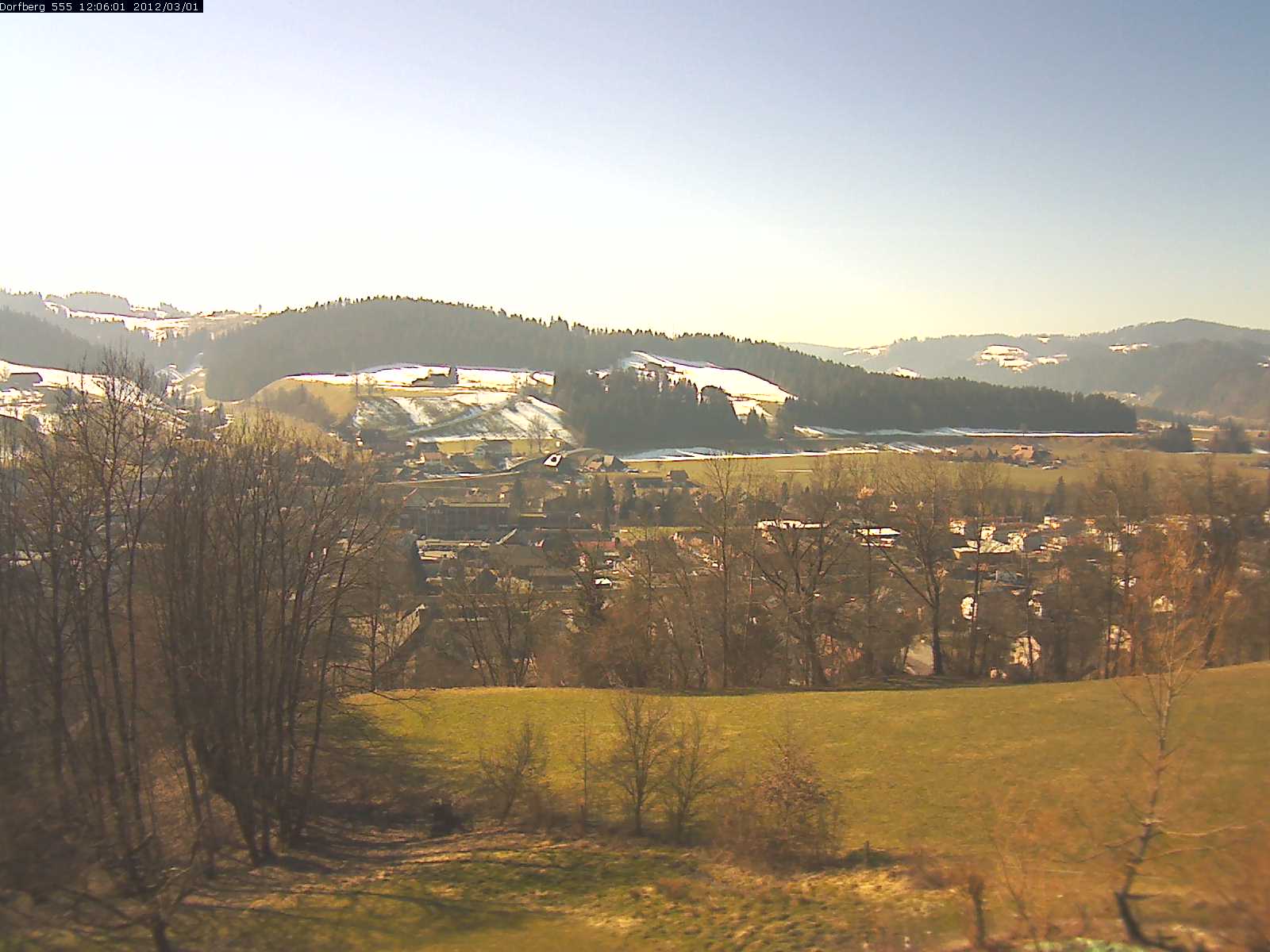 Webcam-Bild: Aussicht vom Dorfberg in Langnau 20120301-120600