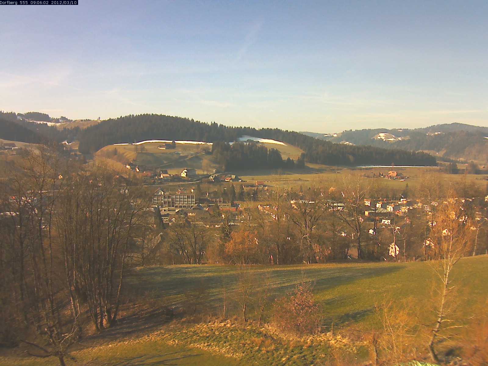 Webcam-Bild: Aussicht vom Dorfberg in Langnau 20120310-090600