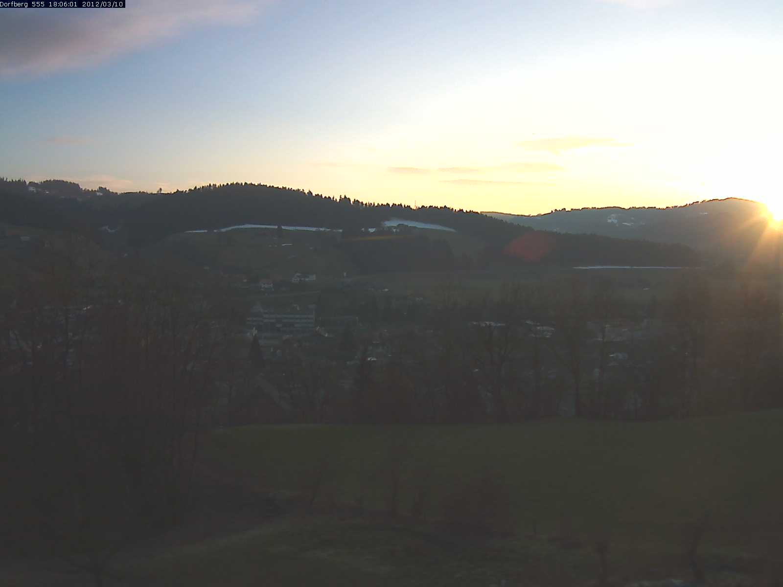 Webcam-Bild: Aussicht vom Dorfberg in Langnau 20120310-180600