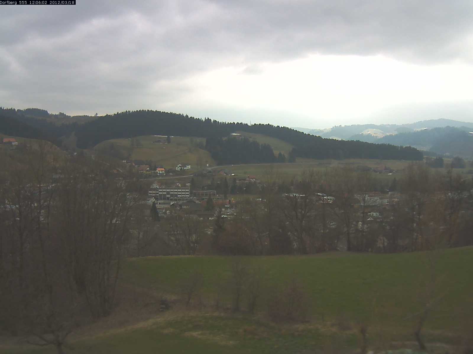 Webcam-Bild: Aussicht vom Dorfberg in Langnau 20120318-120600
