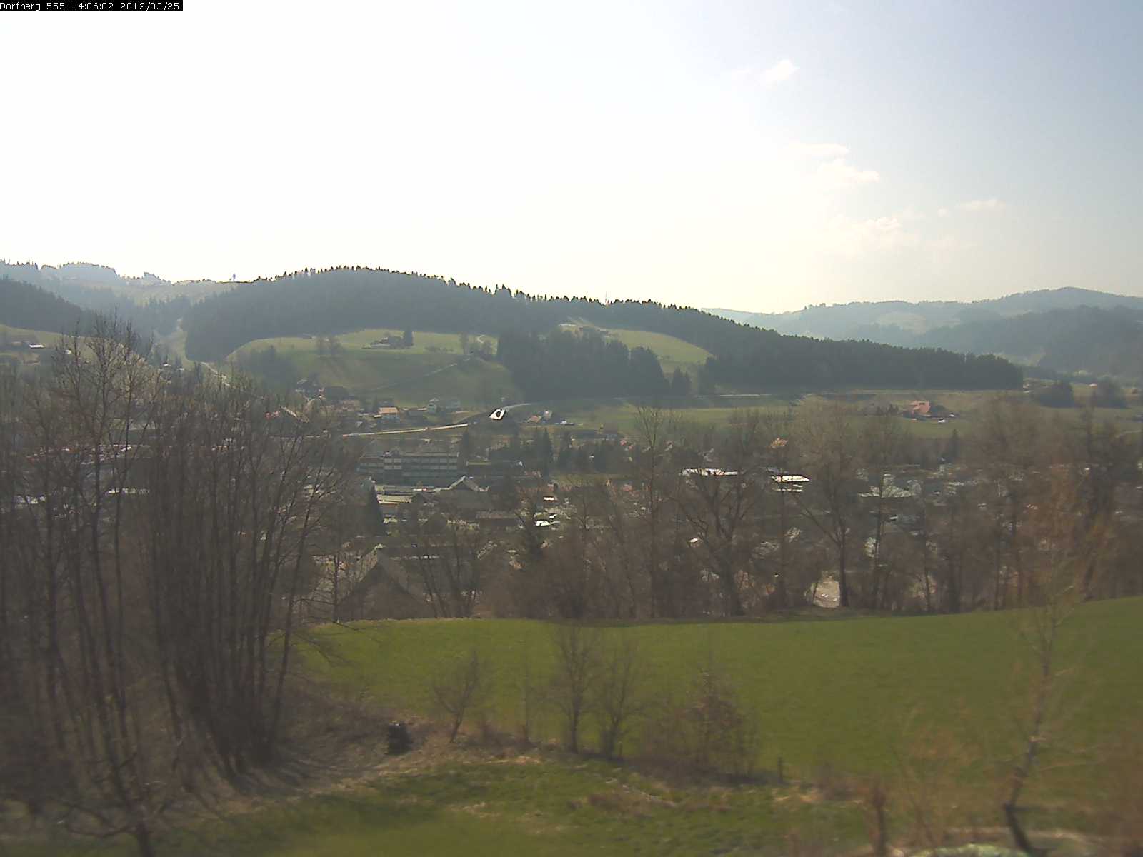 Webcam-Bild: Aussicht vom Dorfberg in Langnau 20120325-140600