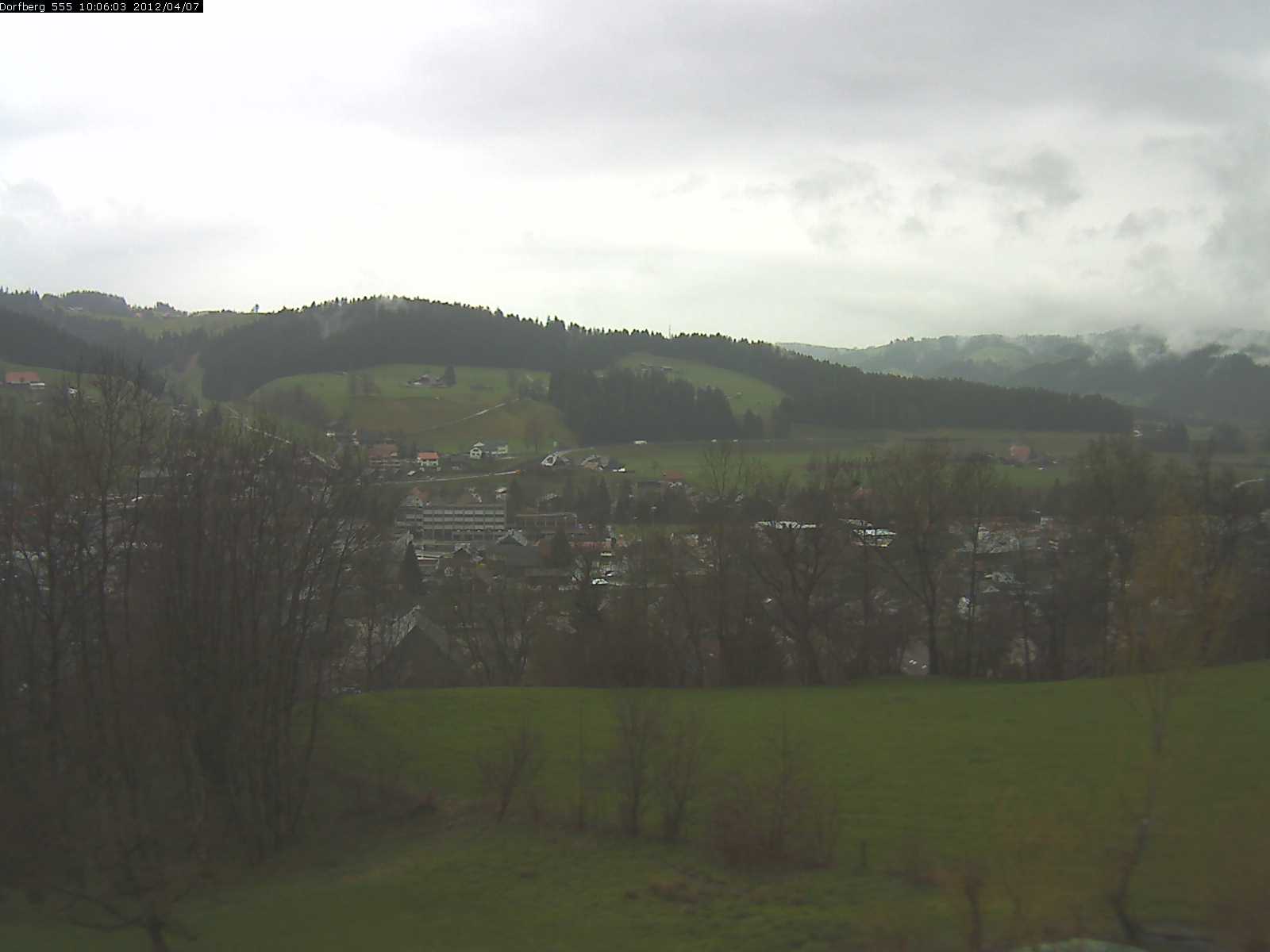 Webcam-Bild: Aussicht vom Dorfberg in Langnau 20120407-100600