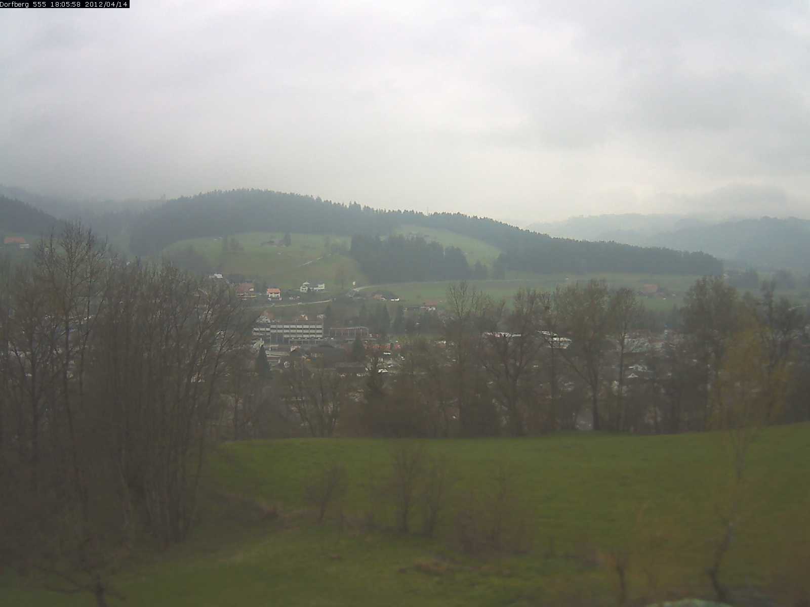 Webcam-Bild: Aussicht vom Dorfberg in Langnau 20120414-180600