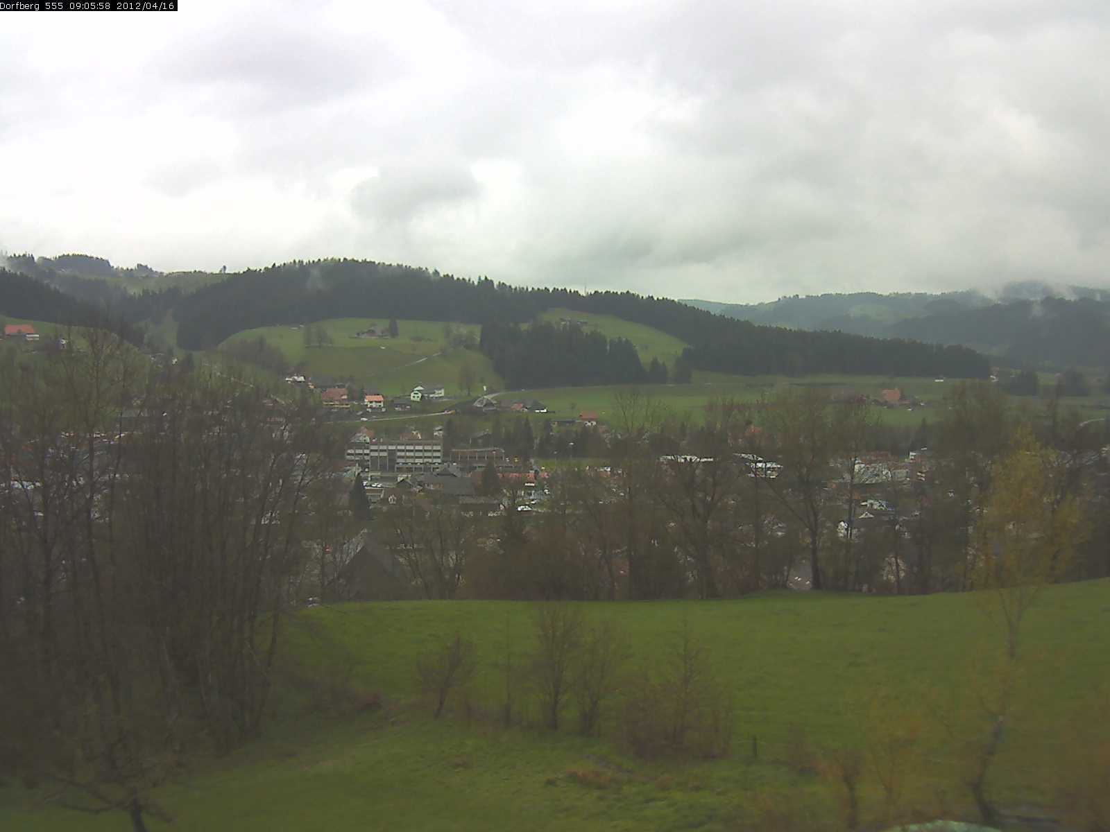 Webcam-Bild: Aussicht vom Dorfberg in Langnau 20120416-090600