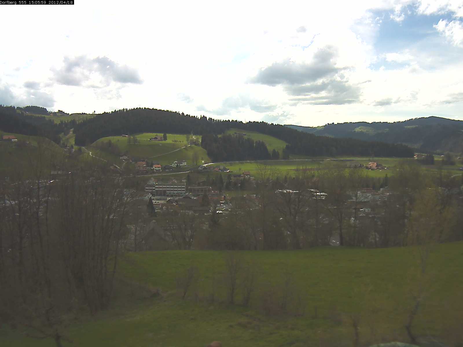 Webcam-Bild: Aussicht vom Dorfberg in Langnau 20120418-150600