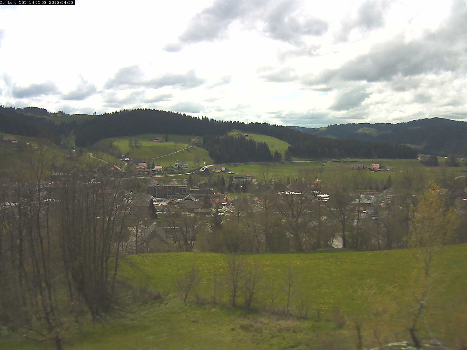 Webcam-Bild: Aussicht vom Dorfberg in Langnau 20120423-140600