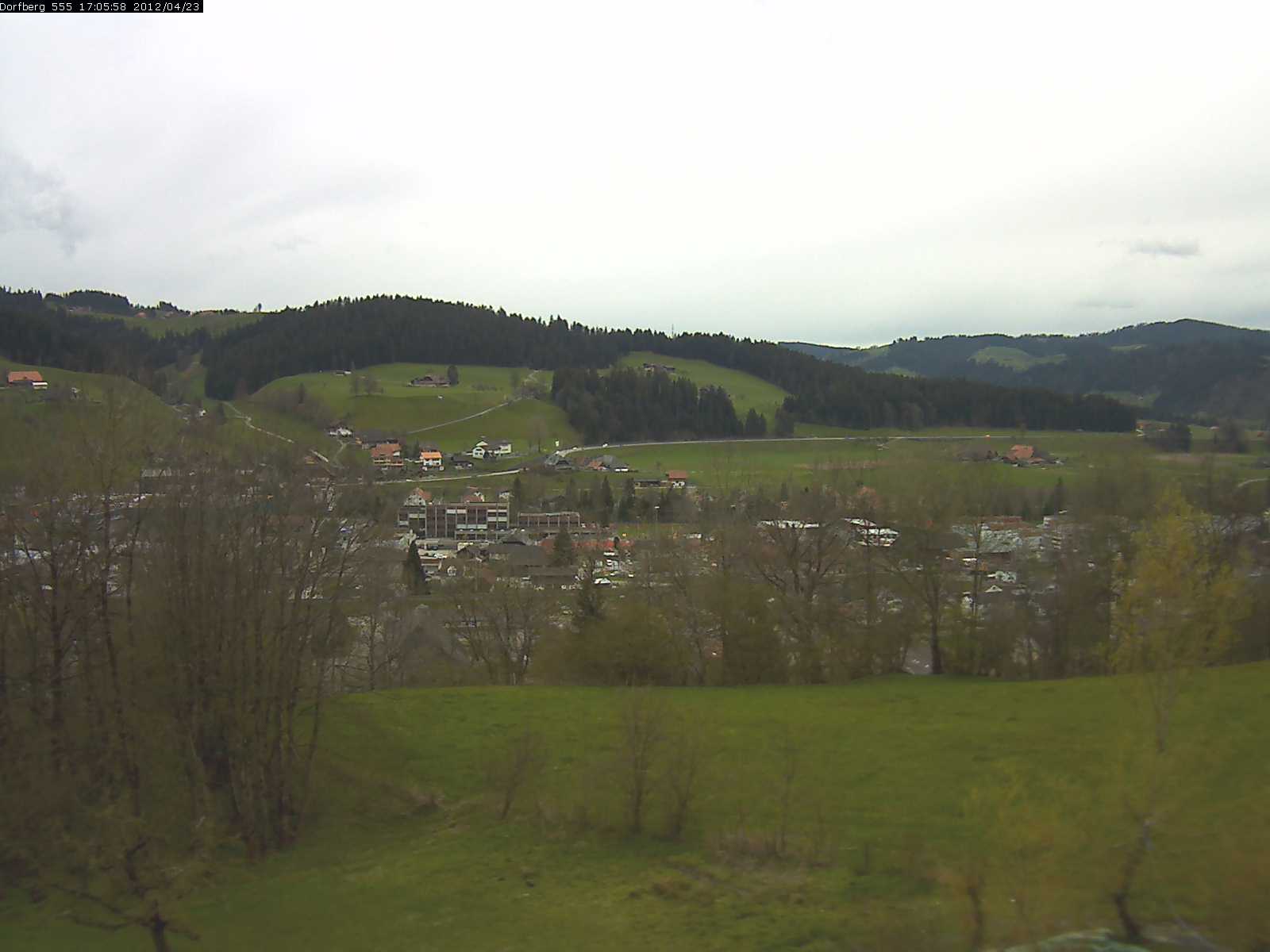 Webcam-Bild: Aussicht vom Dorfberg in Langnau 20120423-170600