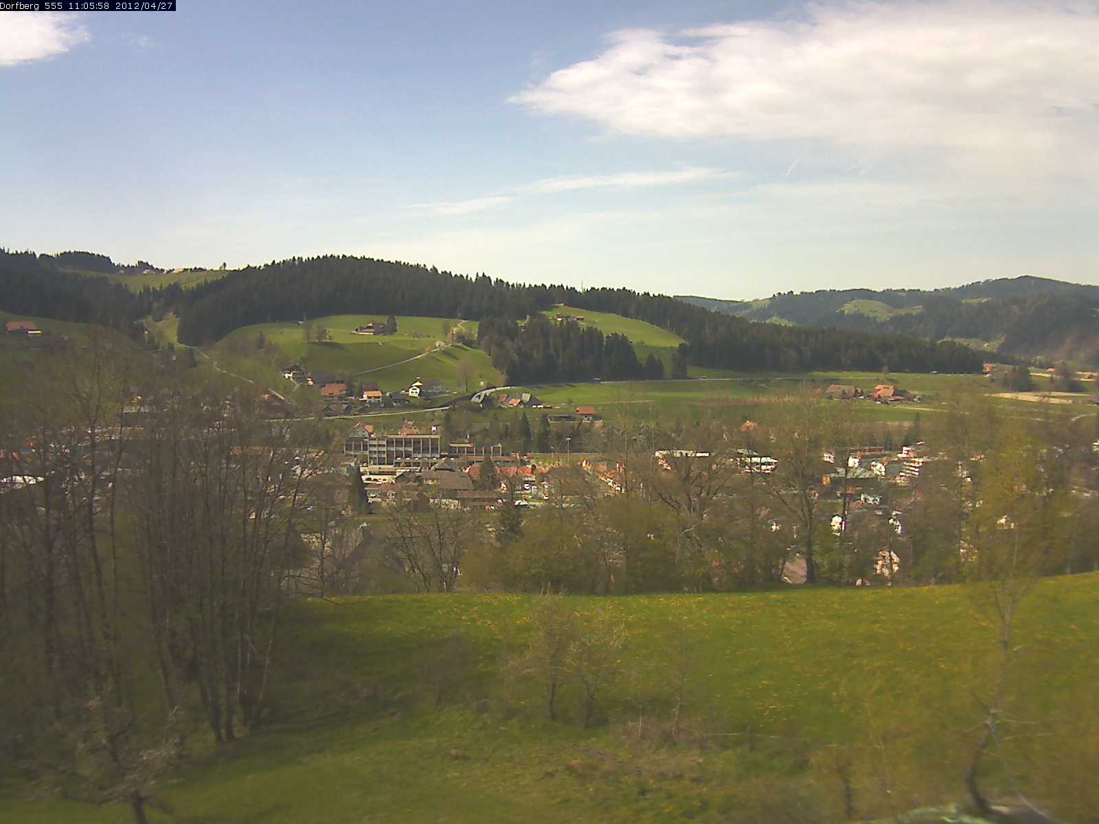Webcam-Bild: Aussicht vom Dorfberg in Langnau 20120427-110600