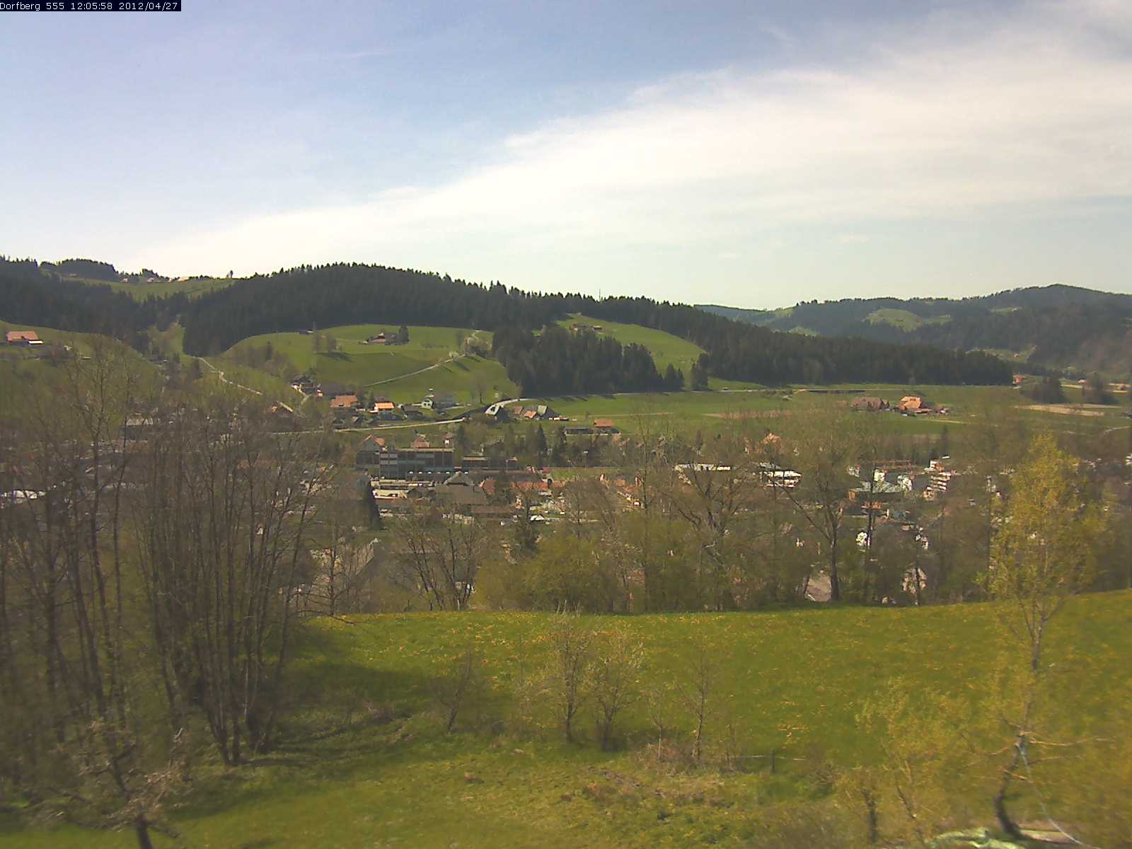 Webcam-Bild: Aussicht vom Dorfberg in Langnau 20120427-120600