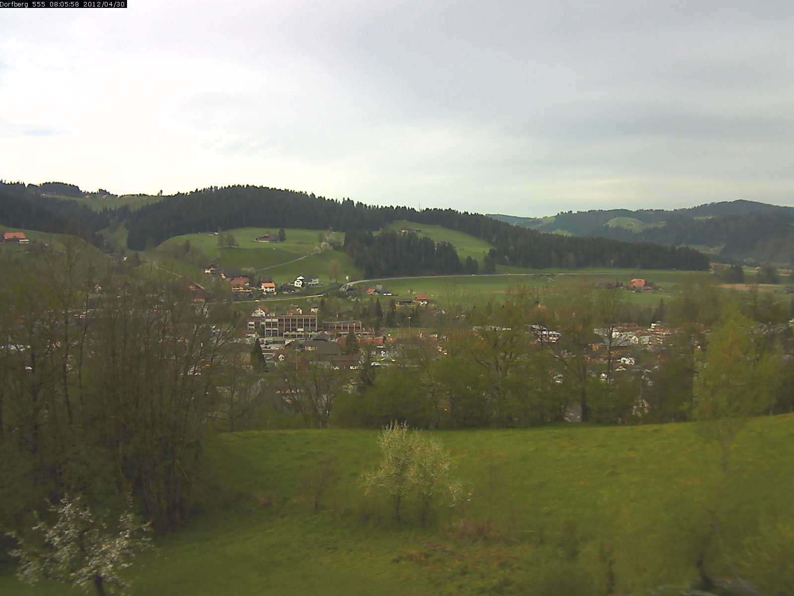 Webcam-Bild: Aussicht vom Dorfberg in Langnau 20120430-080600