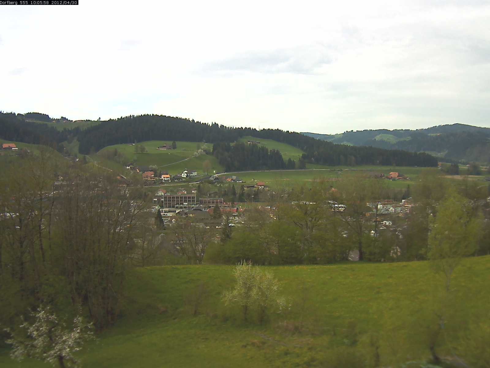 Webcam-Bild: Aussicht vom Dorfberg in Langnau 20120430-100600