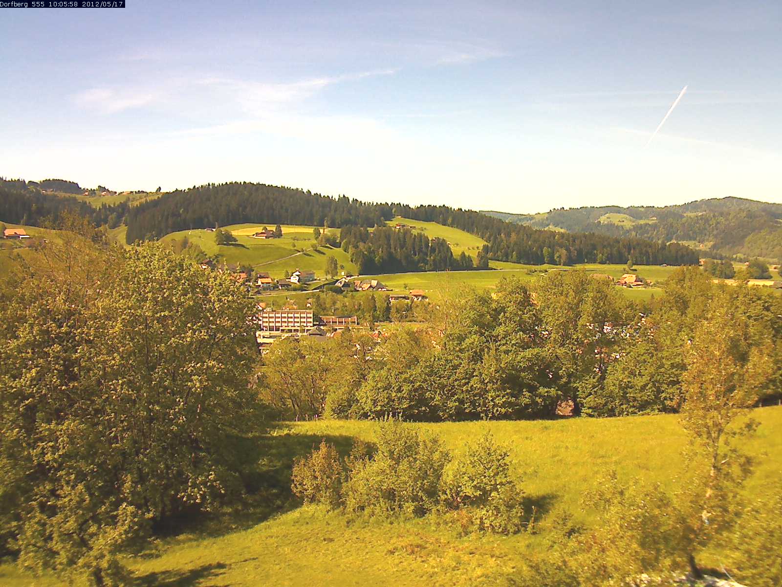 Webcam-Bild: Aussicht vom Dorfberg in Langnau 20120517-100600
