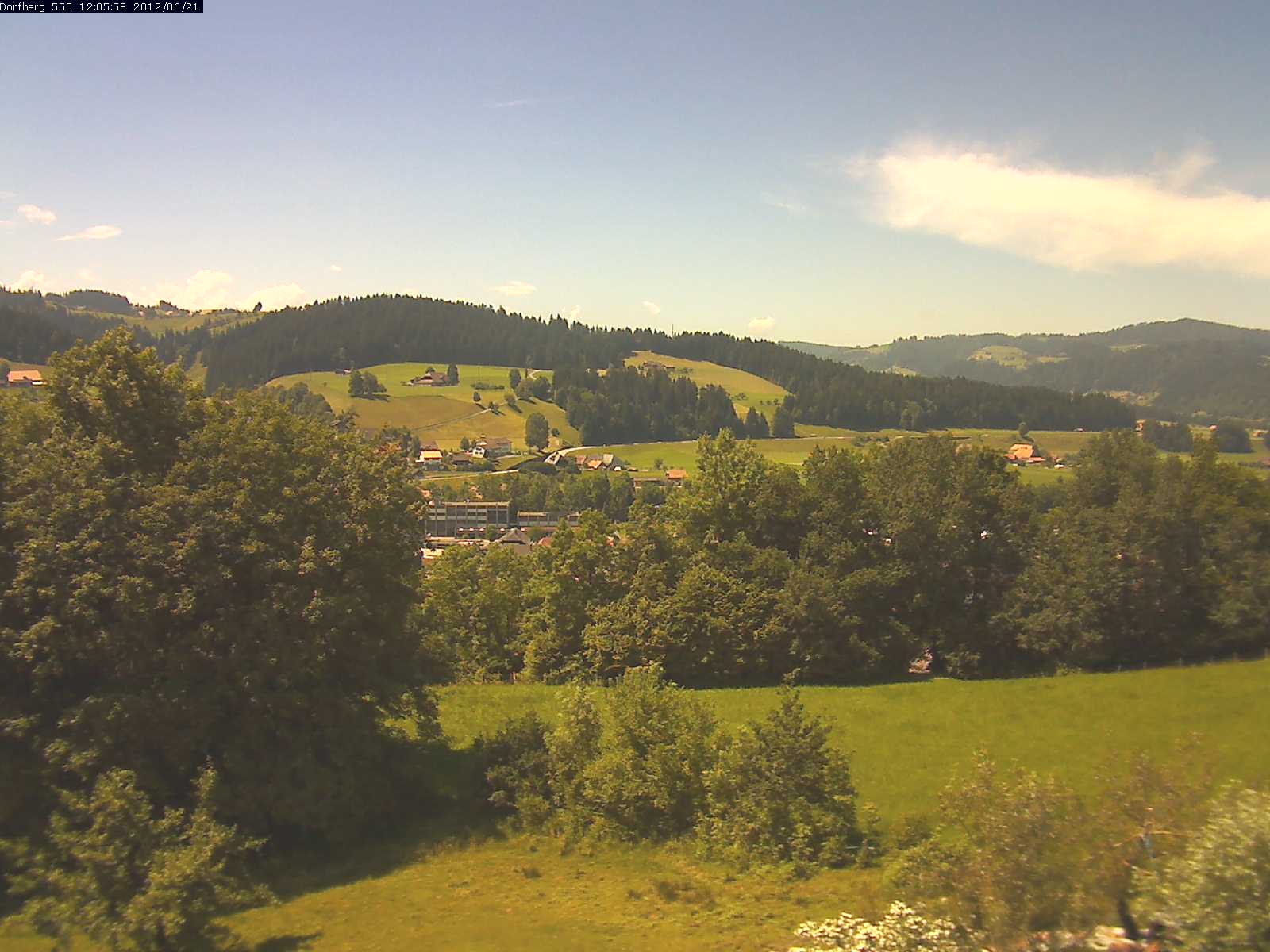 Webcam-Bild: Aussicht vom Dorfberg in Langnau 20120621-120600