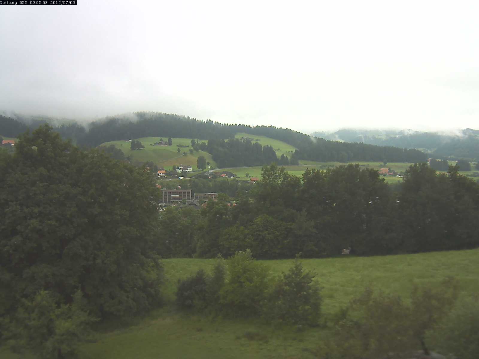 Webcam-Bild: Aussicht vom Dorfberg in Langnau 20120703-090600