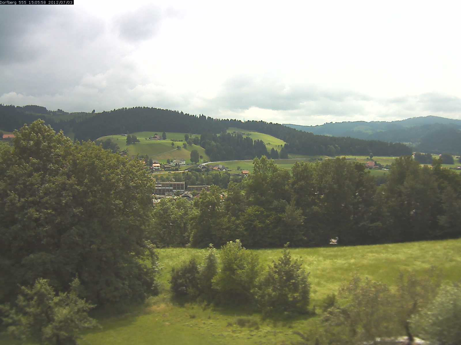 Webcam-Bild: Aussicht vom Dorfberg in Langnau 20120703-150600