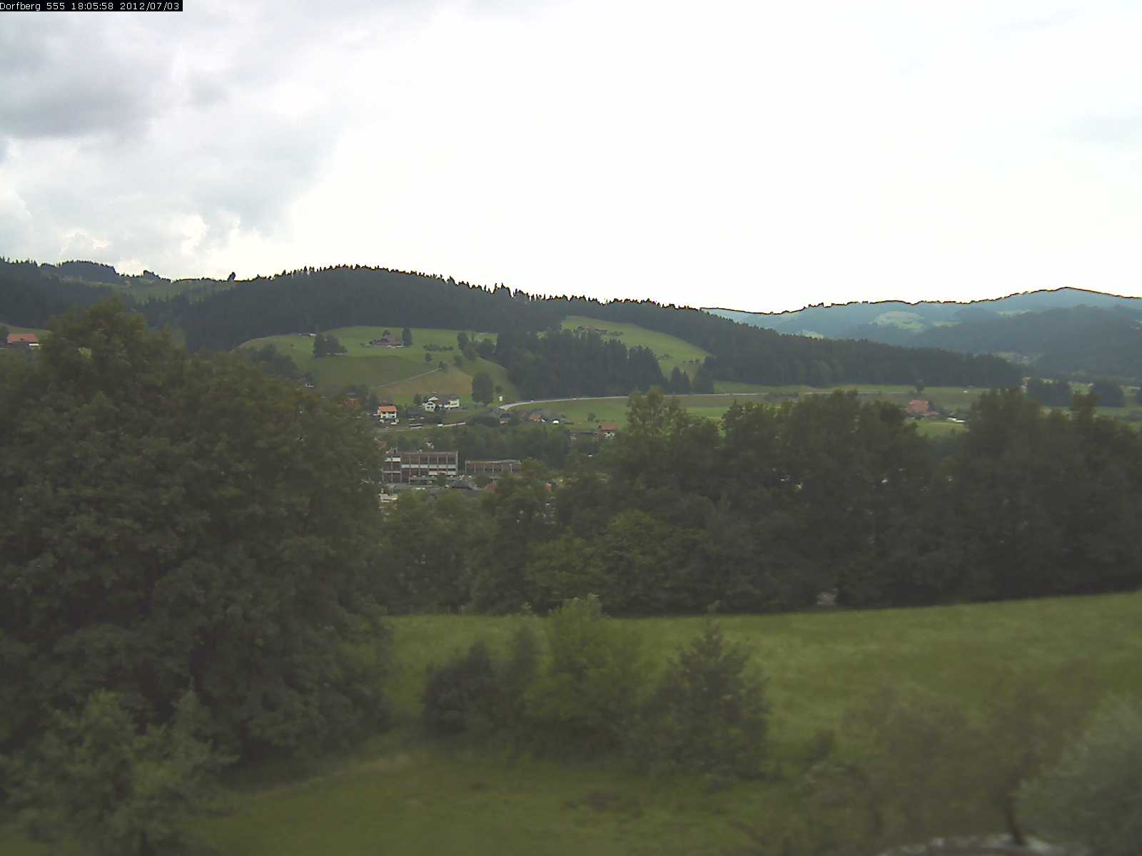 Webcam-Bild: Aussicht vom Dorfberg in Langnau 20120703-180600