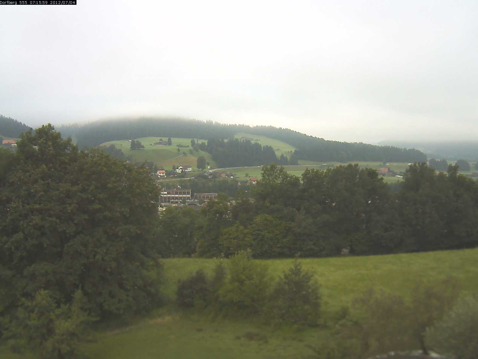 Webcam-Bild: Aussicht vom Dorfberg in Langnau 20120704-071600