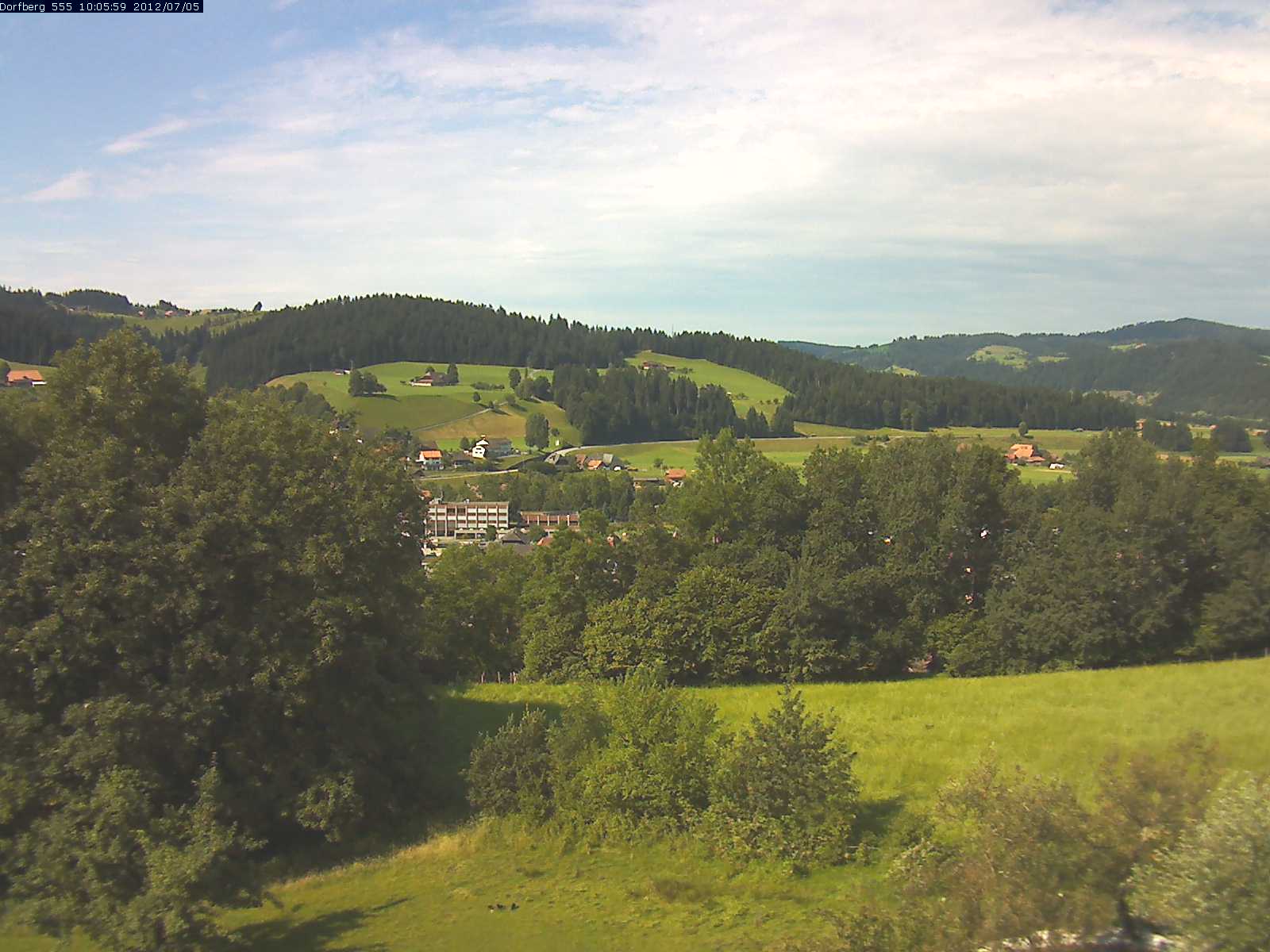 Webcam-Bild: Aussicht vom Dorfberg in Langnau 20120705-100600