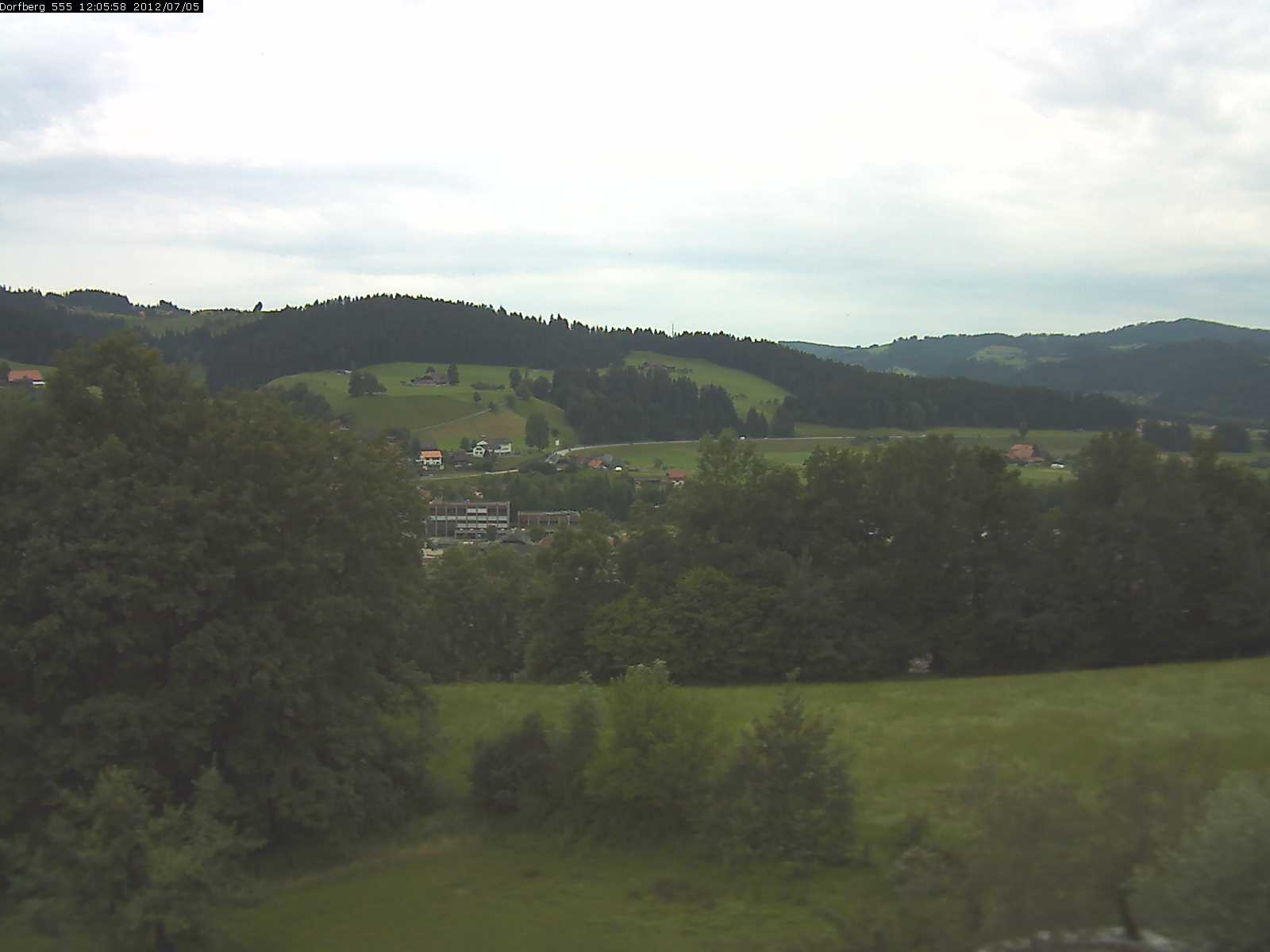 Webcam-Bild: Aussicht vom Dorfberg in Langnau 20120705-120600