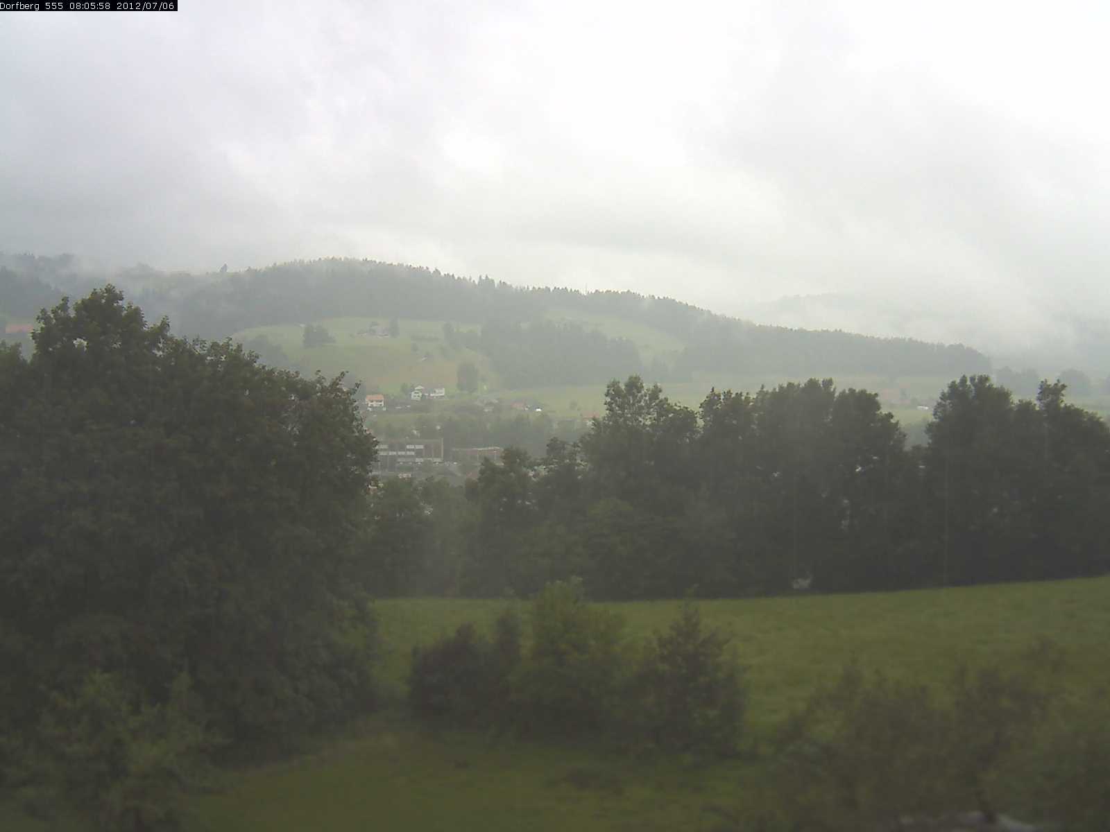Webcam-Bild: Aussicht vom Dorfberg in Langnau 20120706-080600