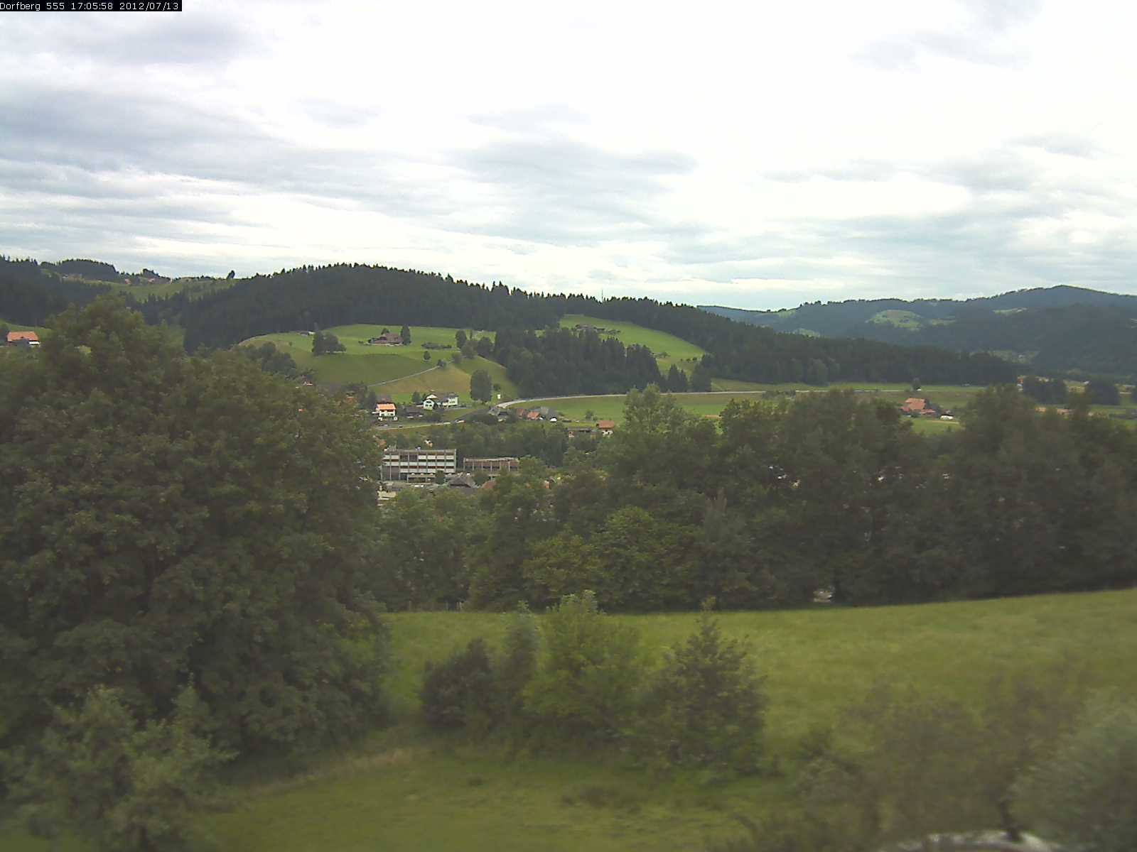 Webcam-Bild: Aussicht vom Dorfberg in Langnau 20120713-170600