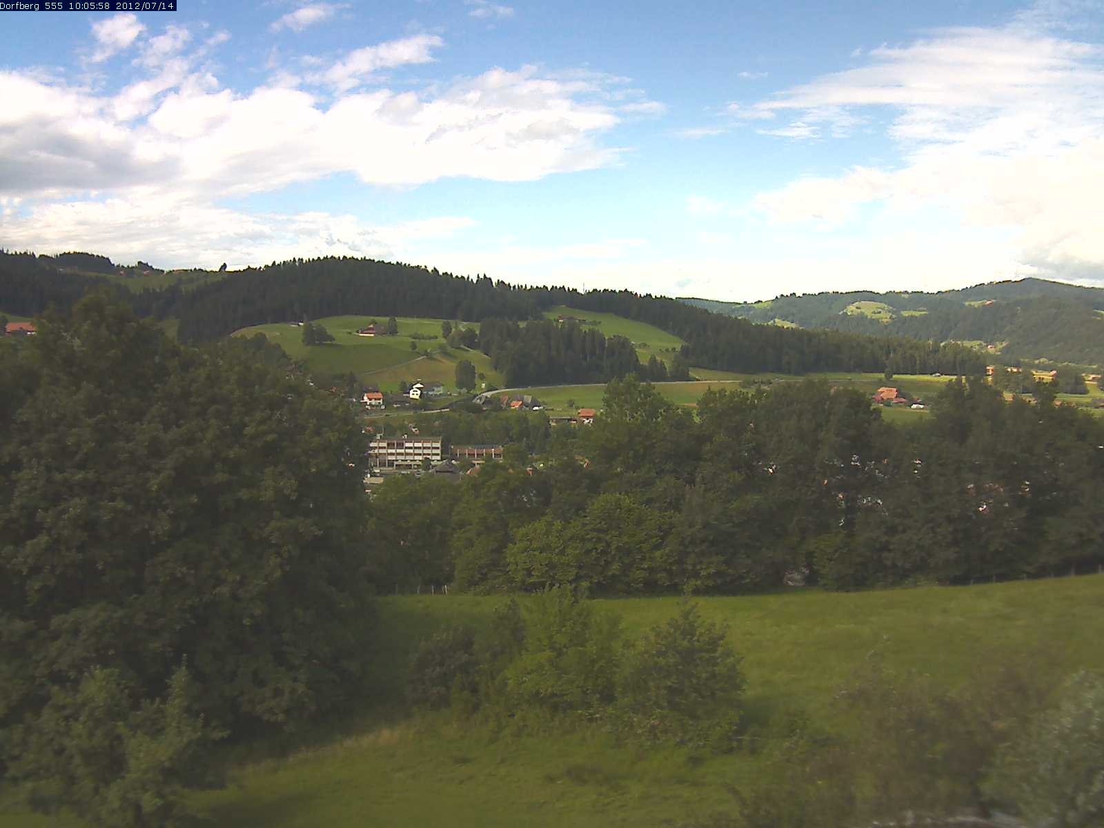 Webcam-Bild: Aussicht vom Dorfberg in Langnau 20120714-100600