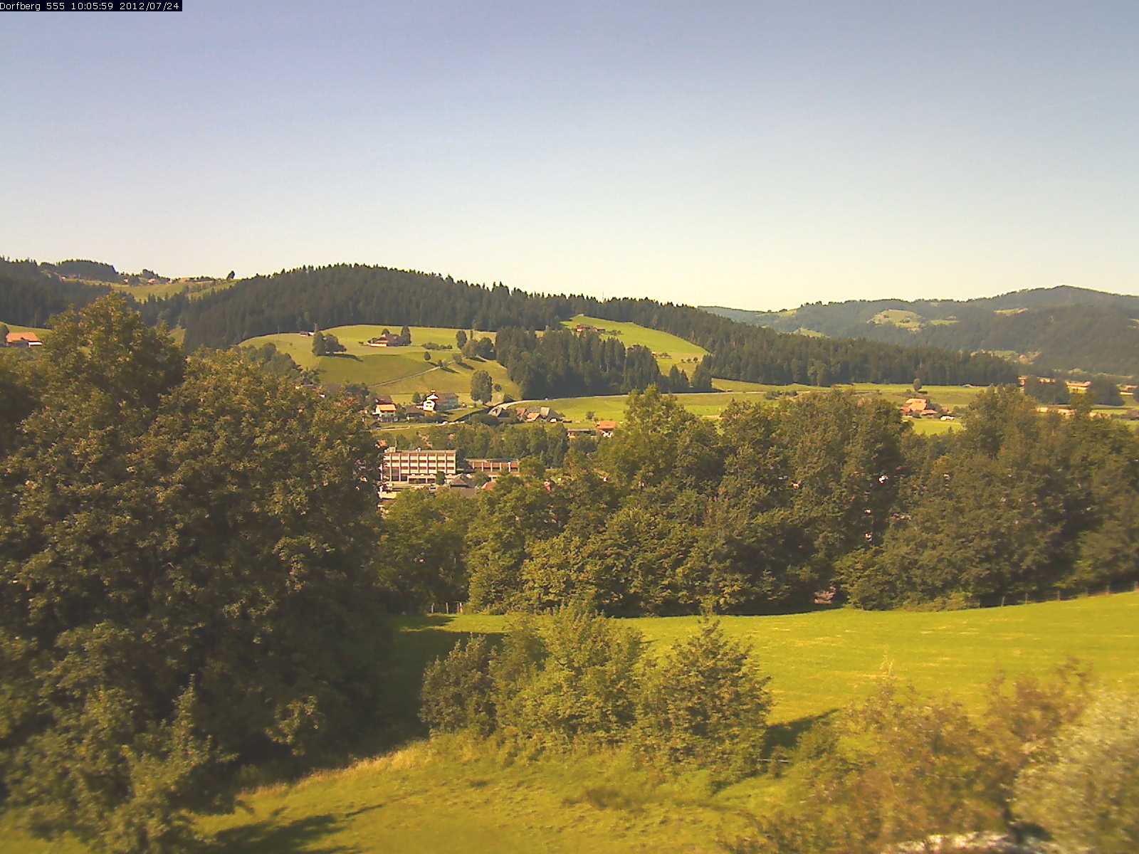 Webcam-Bild: Aussicht vom Dorfberg in Langnau 20120724-100600