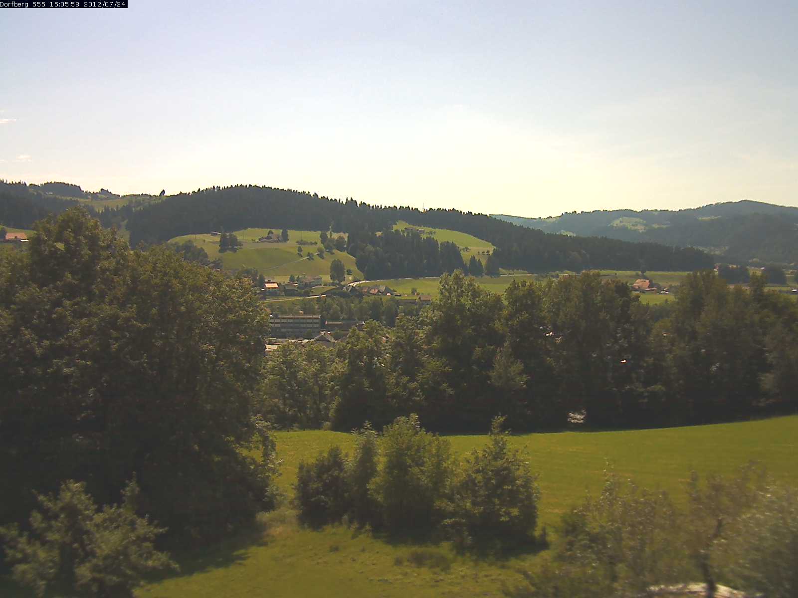Webcam-Bild: Aussicht vom Dorfberg in Langnau 20120724-150600