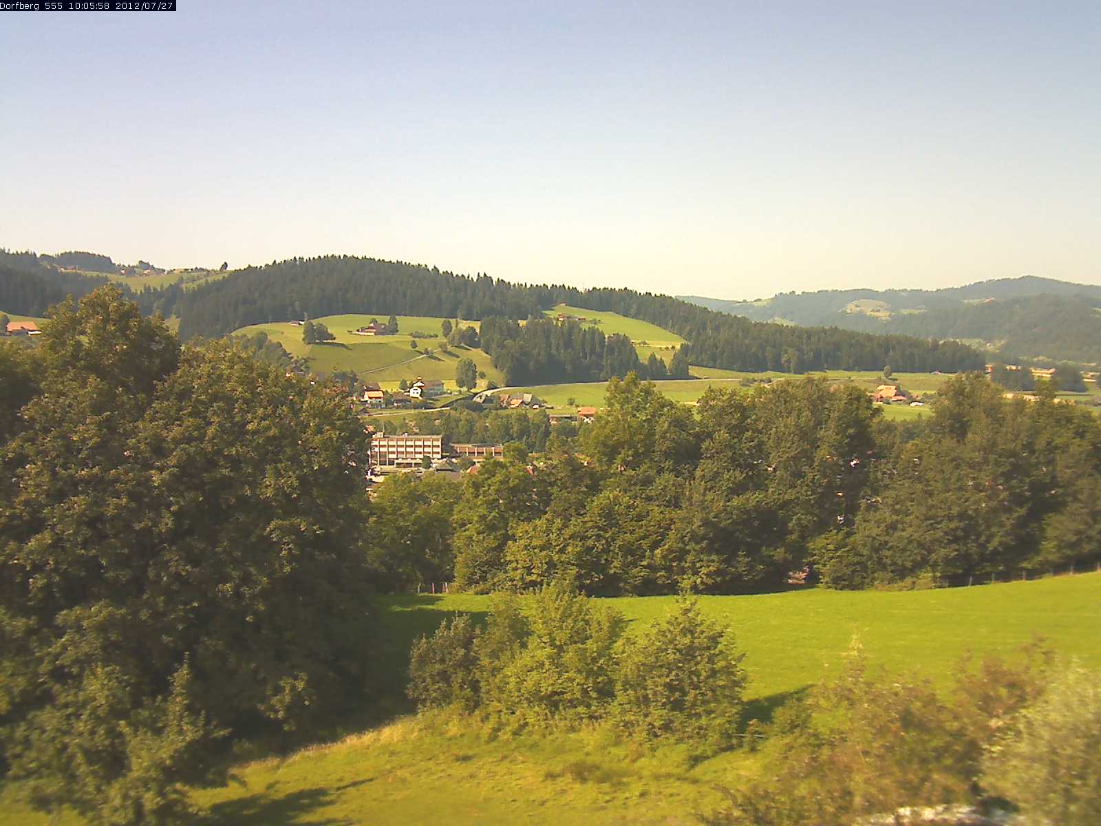 Webcam-Bild: Aussicht vom Dorfberg in Langnau 20120727-100600