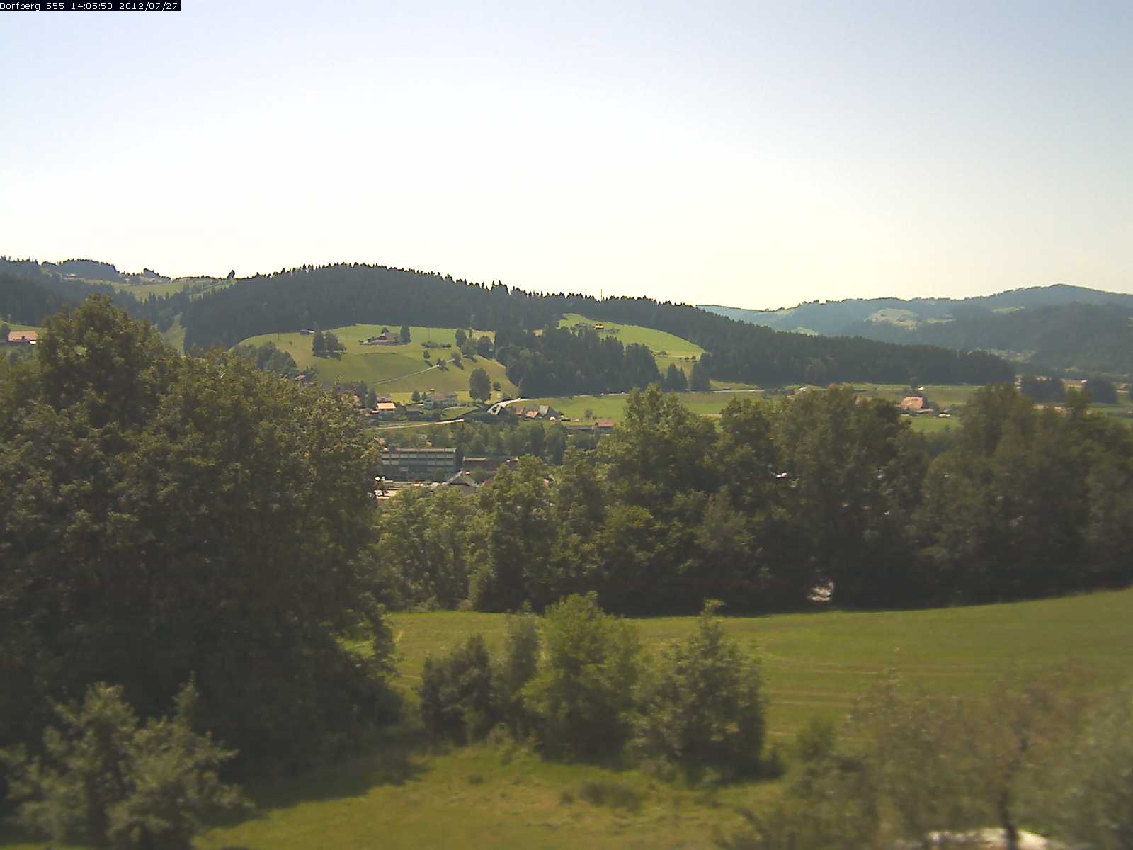 Webcam-Bild: Aussicht vom Dorfberg in Langnau 20120727-140600