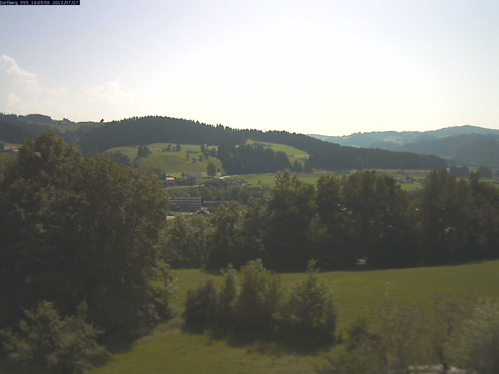 Webcam-Bild: Aussicht vom Dorfberg in Langnau 20120727-160600