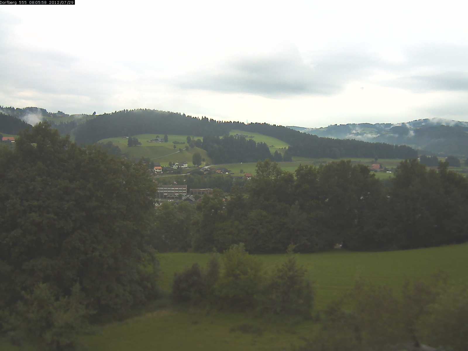 Webcam-Bild: Aussicht vom Dorfberg in Langnau 20120729-080600