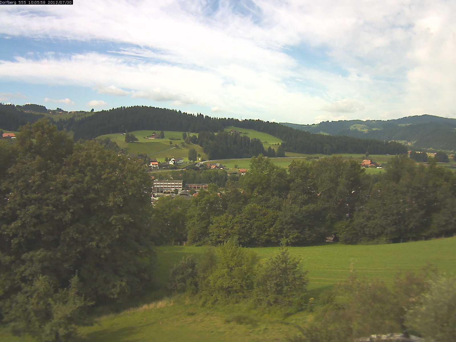Webcam-Bild: Aussicht vom Dorfberg in Langnau 20120730-100600