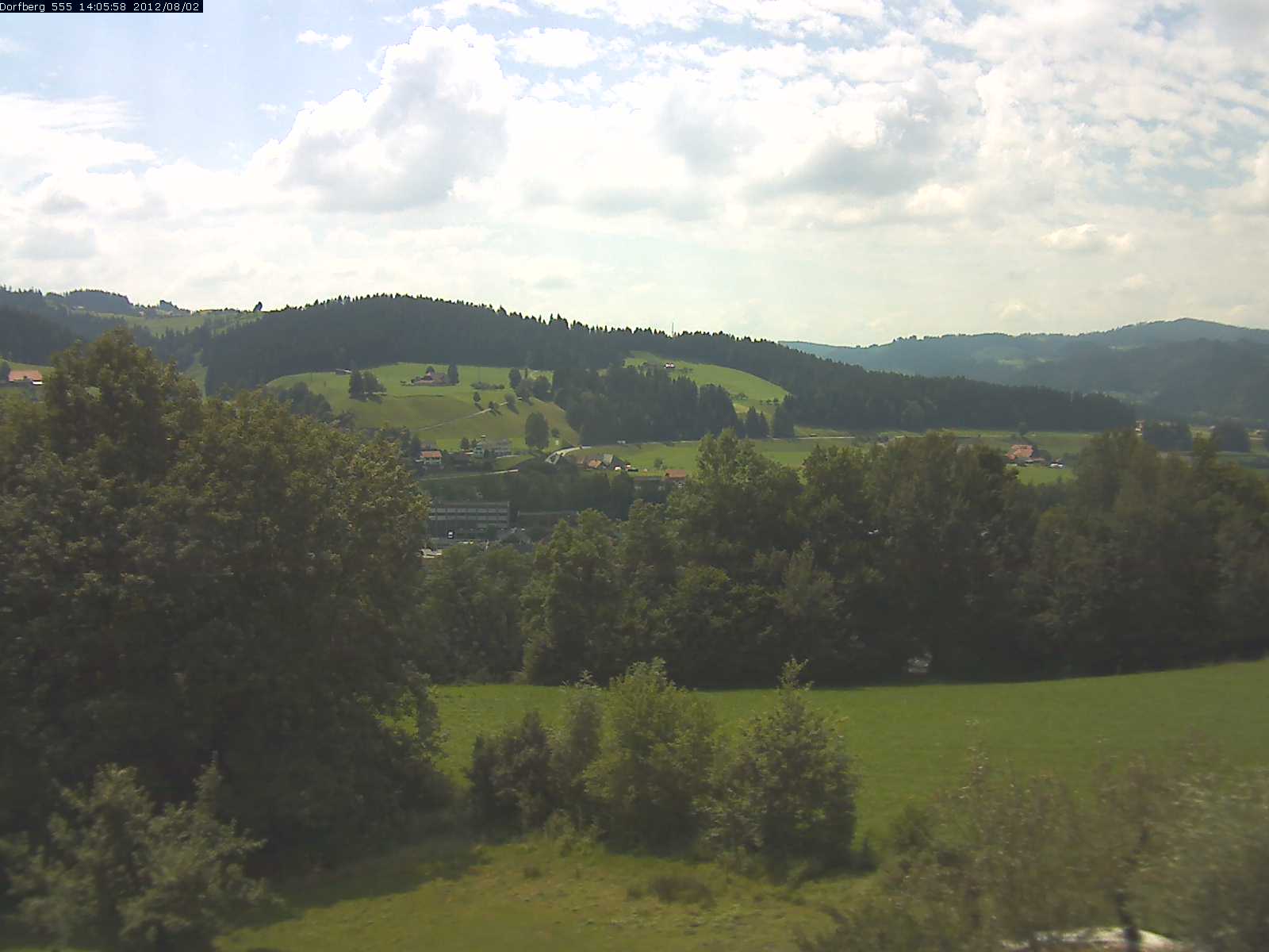 Webcam-Bild: Aussicht vom Dorfberg in Langnau 20120802-140600