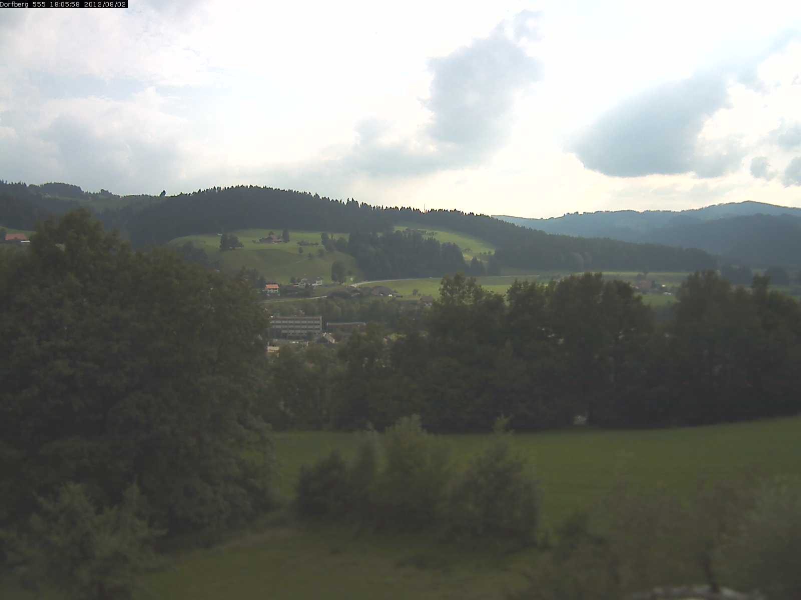 Webcam-Bild: Aussicht vom Dorfberg in Langnau 20120802-180600