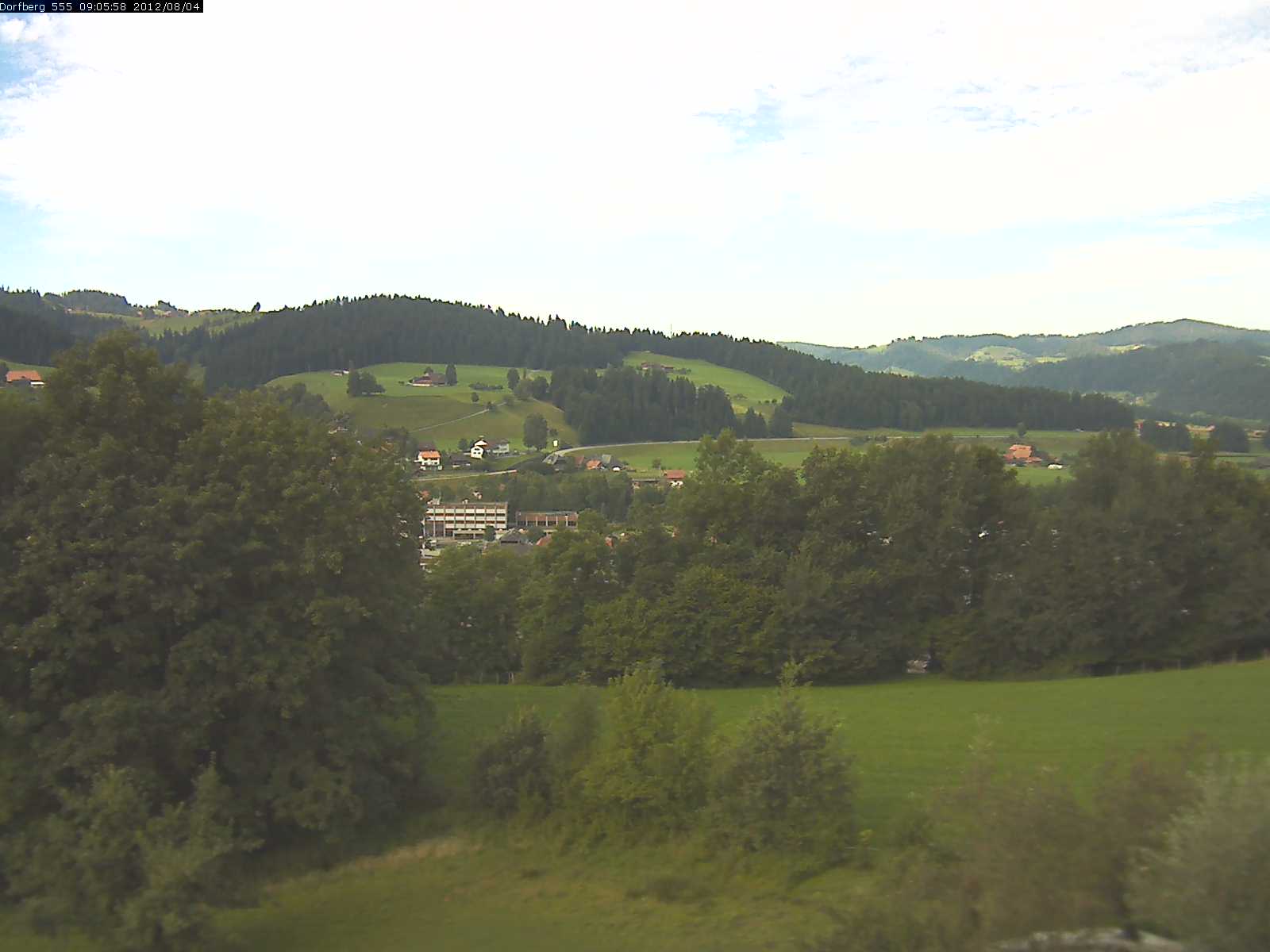 Webcam-Bild: Aussicht vom Dorfberg in Langnau 20120804-090600